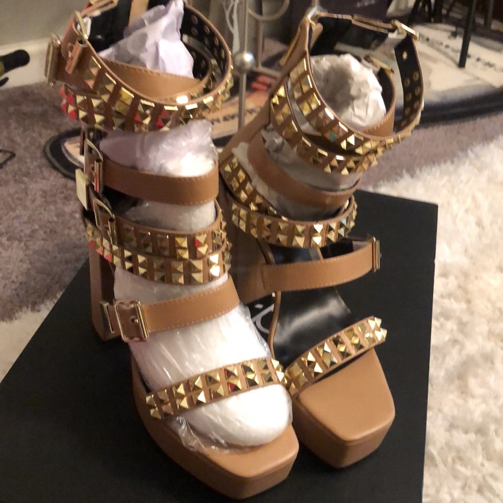 Nelly Bernal Nude Gold Studded Block Platform Heels